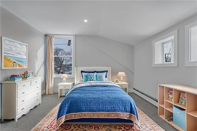 Nestled in the heart of Oakland Beach, this newly renovated - photo 19