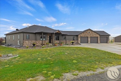 (private lake, pond, creek) Home For Sale in Billings Montana
