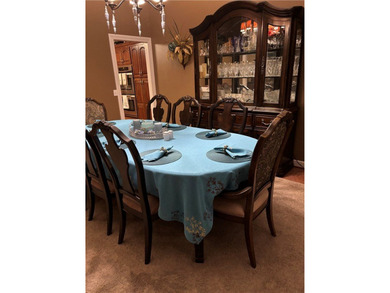 Discover your own private retreat in this elegant 4-bedroom - photo 10