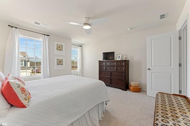 Great Greer location in Blue Ridge Cottages, right off Lake - photo 30