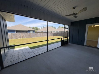 PRICE REDUCED + FRESH WHITE PAINT THROUGHOUT! If you toured this - photo 31