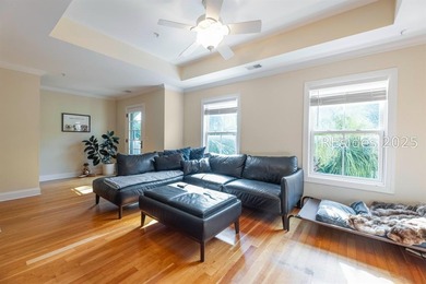 Rare opportunity in the Promenade - 2 bedroom, 2.5 bathroom