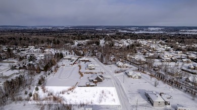 Magnifique terrain constructible de 47 631 pi2 (4 426 m2) - photo 5