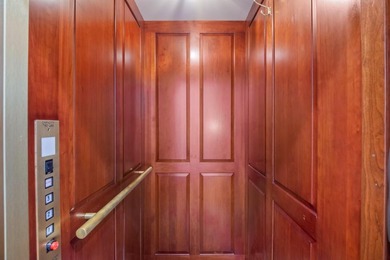 Knoll top estate boasts panoramic views! Wheelchair - photo 13