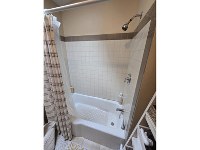 Check out this fully remodeled 3-bed, 2-bath home with a heated - photo 24