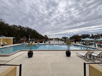 Situated on a quiet cul-de-sac lot, this very spacious - photo 3