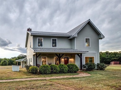 (private lake, pond, creek) Home For Sale in Bowie Texas