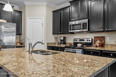 Welcome home to this beautifully maintained 3-bedroom, 2-bath - photo 3