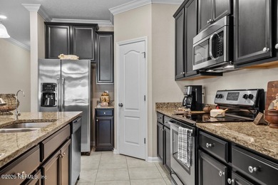 Welcome home to this beautifully maintained 3-bedroom, 2-bath - photo 4