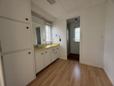 Tucked away on a quiet cul-de-sac lot, this 2-bedroom, 2-bath - photo 5