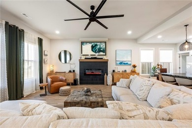 Talk about exciting price per foot! Open house 7/19! Modern - photo 4
