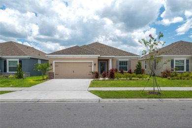 Lake Home For Sale in Lake Alfred, Florida