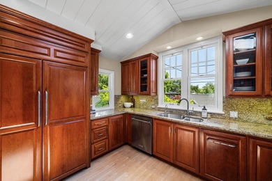 Reduced $249k! Exquisite Beach Home! Imagine hearing the ocean - photo 17