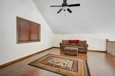 Beautiful 3BR-3BA ranch built in 2012 on the full recreational - photo 23