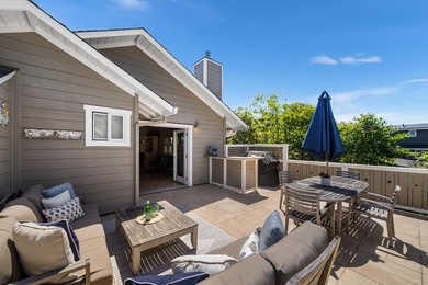 Reduced $249k! Exquisite Beach Home! Imagine hearing the ocean - photo 32
