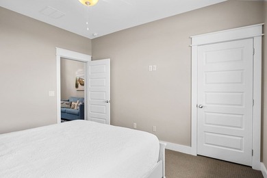 Effortless waterfront living begins here-this fully furnished - photo 34