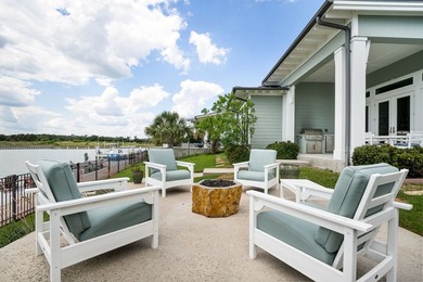 Effortless waterfront living begins here-this fully furnished - photo 41