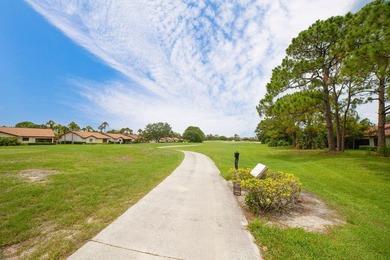 This beautiful 2/2/2 sitting on the 5th hole of the Golf Course - photo 45