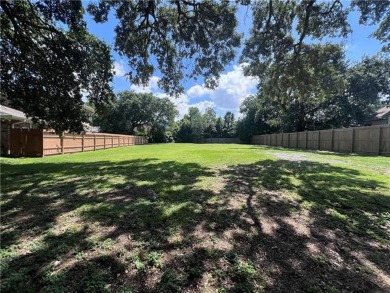 Lake Lot For Sale in New Orleans, Louisiana