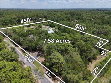 Welcome to your own private retreat! Nestled on 7.58 fully - photo 3