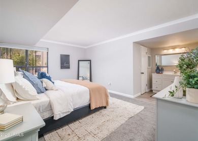 Lovely 2nd floor condo in sought-after Biltmore features 2 BR, 1 - photo 18