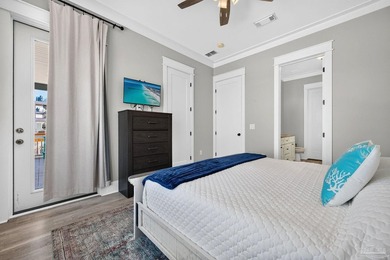 Canal-front, fully furnished 5BR/4.5BA beach home sleeps 17 and - photo 20