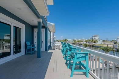 Canal-front, fully furnished 5BR/4.5BA beach home sleeps 17 and - photo 21