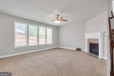 Beautifully maintained and freshly painted two-story home with a - photo 6
