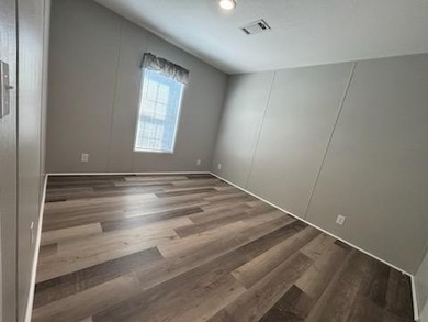 Own your own home in a quiet, well-maintained neighborhood! This - photo 6