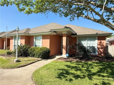 (private lake, pond, creek) Townhome/Townhouse For Sale in Ingleside Texas