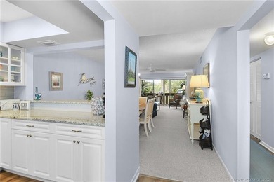 Absolutely Beautiful, 2 Bed/2 Bath, 1300 SqFt, Updated Condo in - photo 5