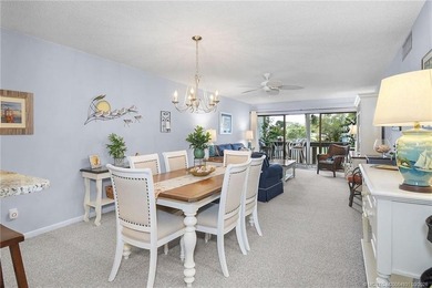 Absolutely Beautiful, 2 Bed/2 Bath, 1300 SqFt, Updated Condo in - photo 7