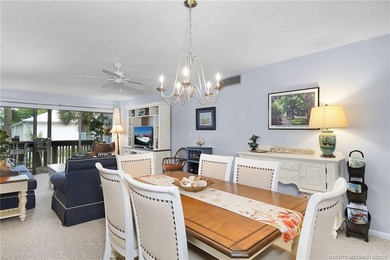 Absolutely Beautiful, 2 Bed/2 Bath, 1300 SqFt, Updated Condo in - photo 8