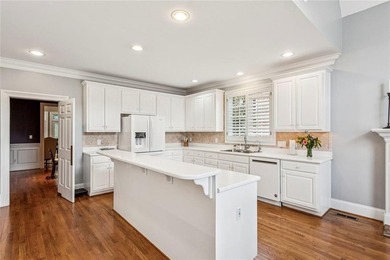 Wonderful cluster home located in popular 2000 Paces Ferry - photo 9