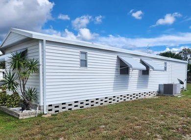 Best Value in Pinellas County - Fully Renovated & Move-In Ready! - photo 7