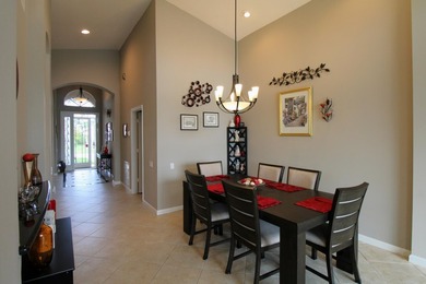 Meticulously maintained open *Sapphire* floorplan w/serene water - photo 15
