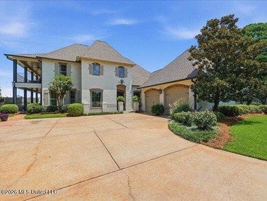 WATERVIEWS from almost all areas of this beautiful, luxurious - photo 1