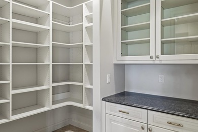 VERY MOTIVATED SELLER - SIGNIFICANT PRICE IMPROVEMENT + 2/1 - photo 25