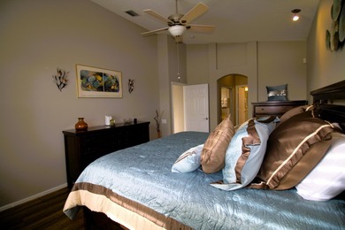 Meticulously maintained open *Sapphire* floorplan w/serene water - photo 25