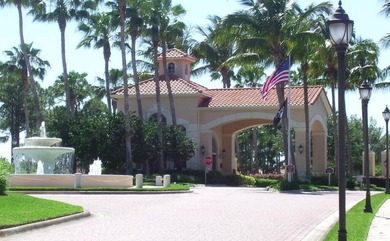 Meticulously maintained open *Sapphire* floorplan w/serene water - photo 43