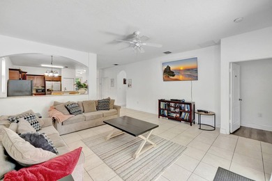 Rare opportunity to own a fully furnished 4-bedroom, 2-bath home - photo 2