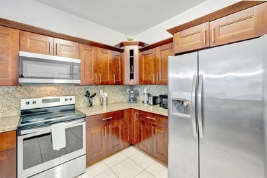 Rare opportunity to own a fully furnished 4-bedroom, 2-bath home - photo 6