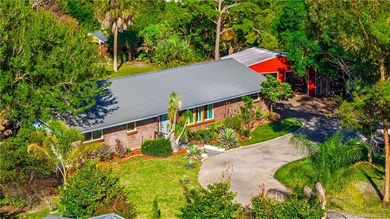 Live LARGE in this roomy Ranch on a half acre cul-de-sac lot - photo 4