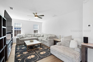 Move-in ready and located in an established section of Gleason - photo 14
