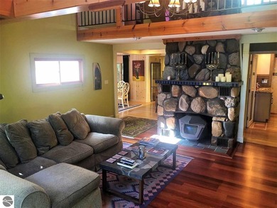 Come home to over half an acre surrounded by land that gives - photo 17