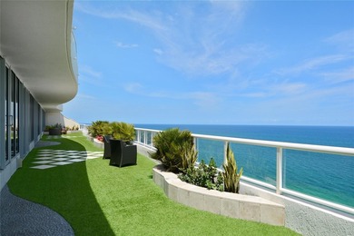 OVER 8800 TOTAL SF!!!! Truly one of a kind entire half floor - photo 1