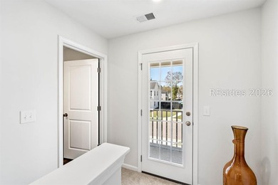 Move-in ready and located in an established section of Gleason - photo 27