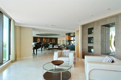 OVER 8800 TOTAL SF!!!! Truly one of a kind entire half floor - photo 7