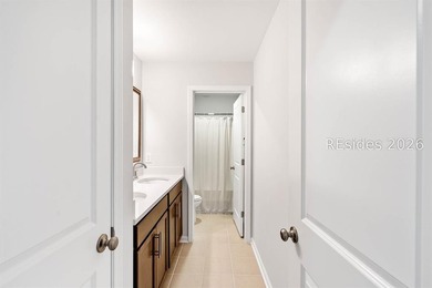 Move-in ready and located in an established section of Gleason - photo 29