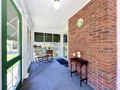 Welcome home to this quaint 3 bedroom 1 1/2 bath home. Built in - photo 29